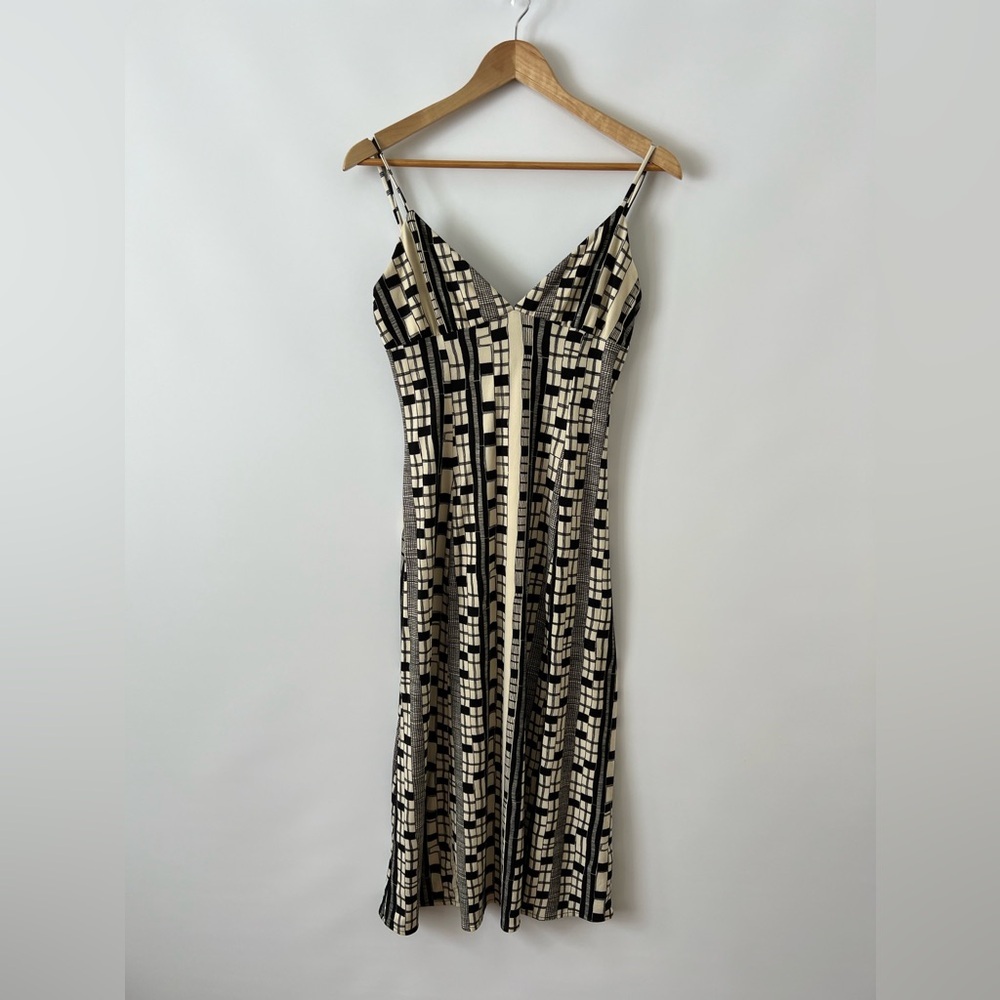 Urban Outfitters Ashley Black Plaid Midi Dress - Picture 5 of 10
